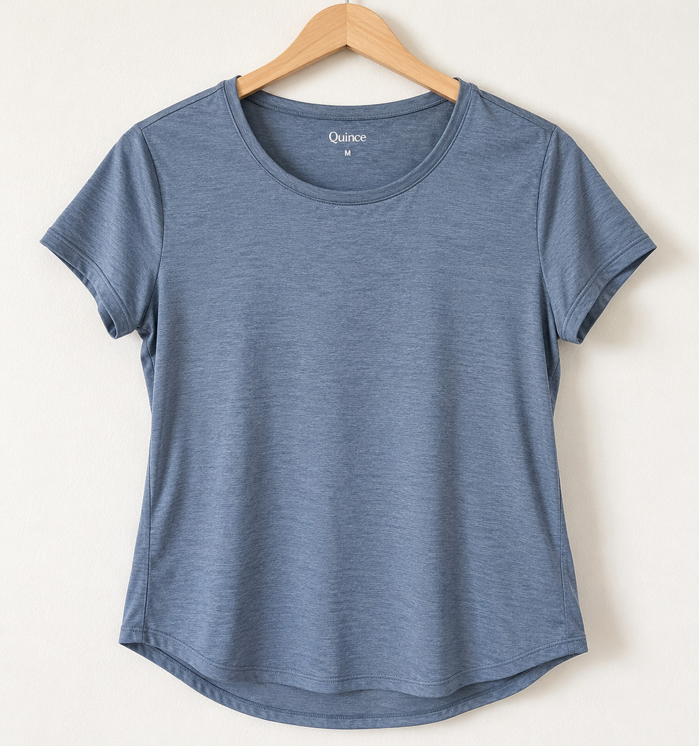 Quince Women’s Medium Blue Heather Performance Short Sleeve Athletic T-Shirt